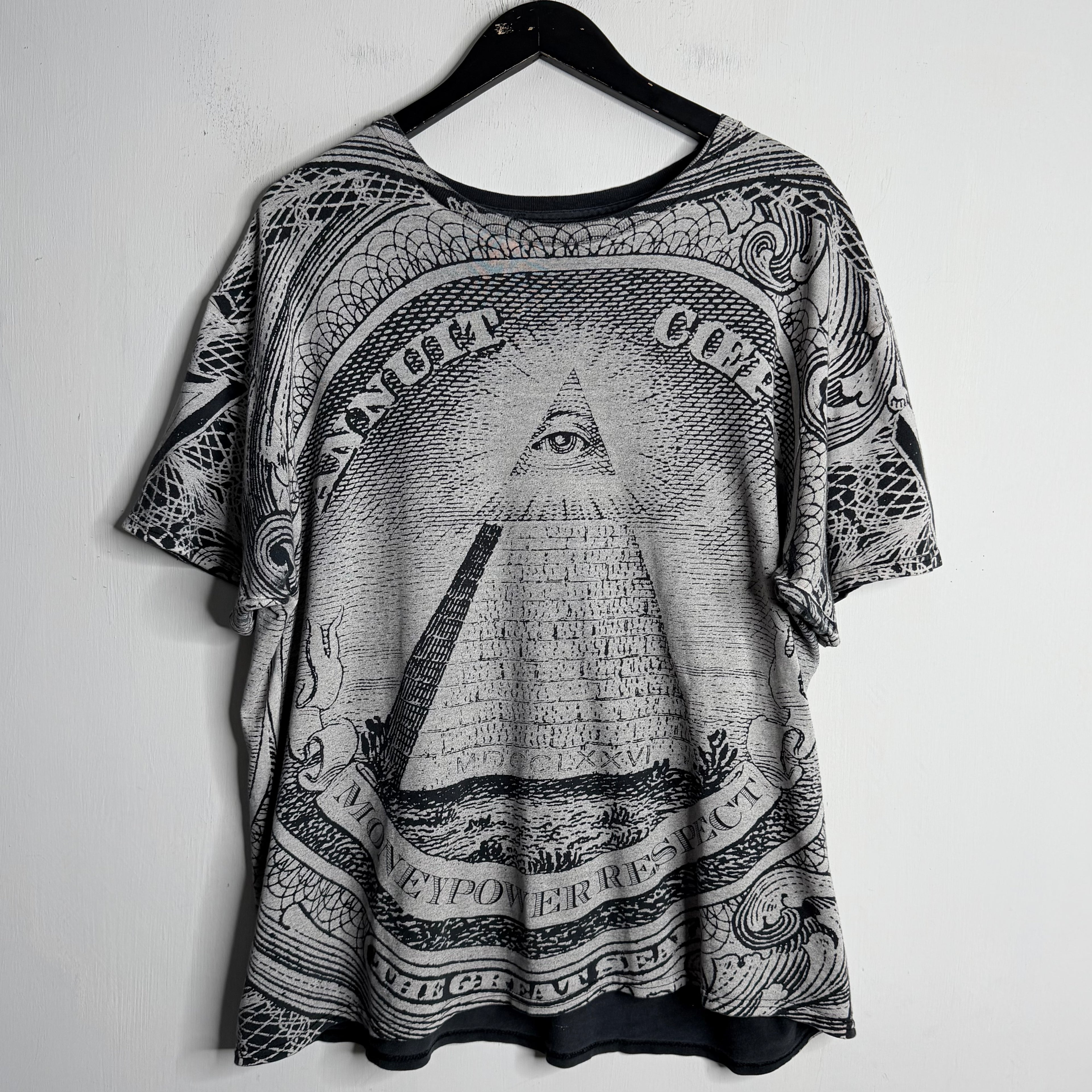 'Money, Power, Respect' - Early 00S - Wide L/XL