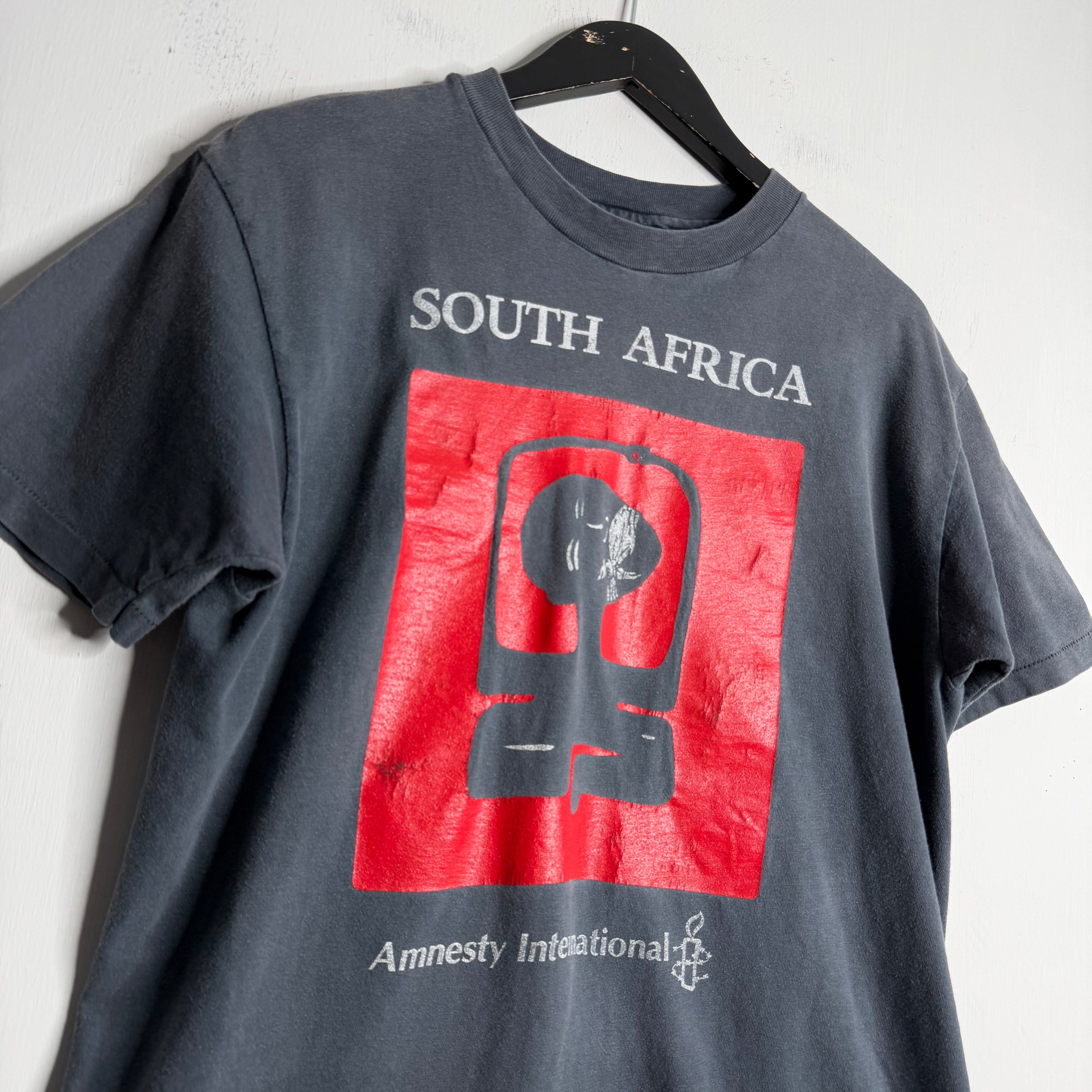 Amnesty International 'South Africa' - Early 90s - L