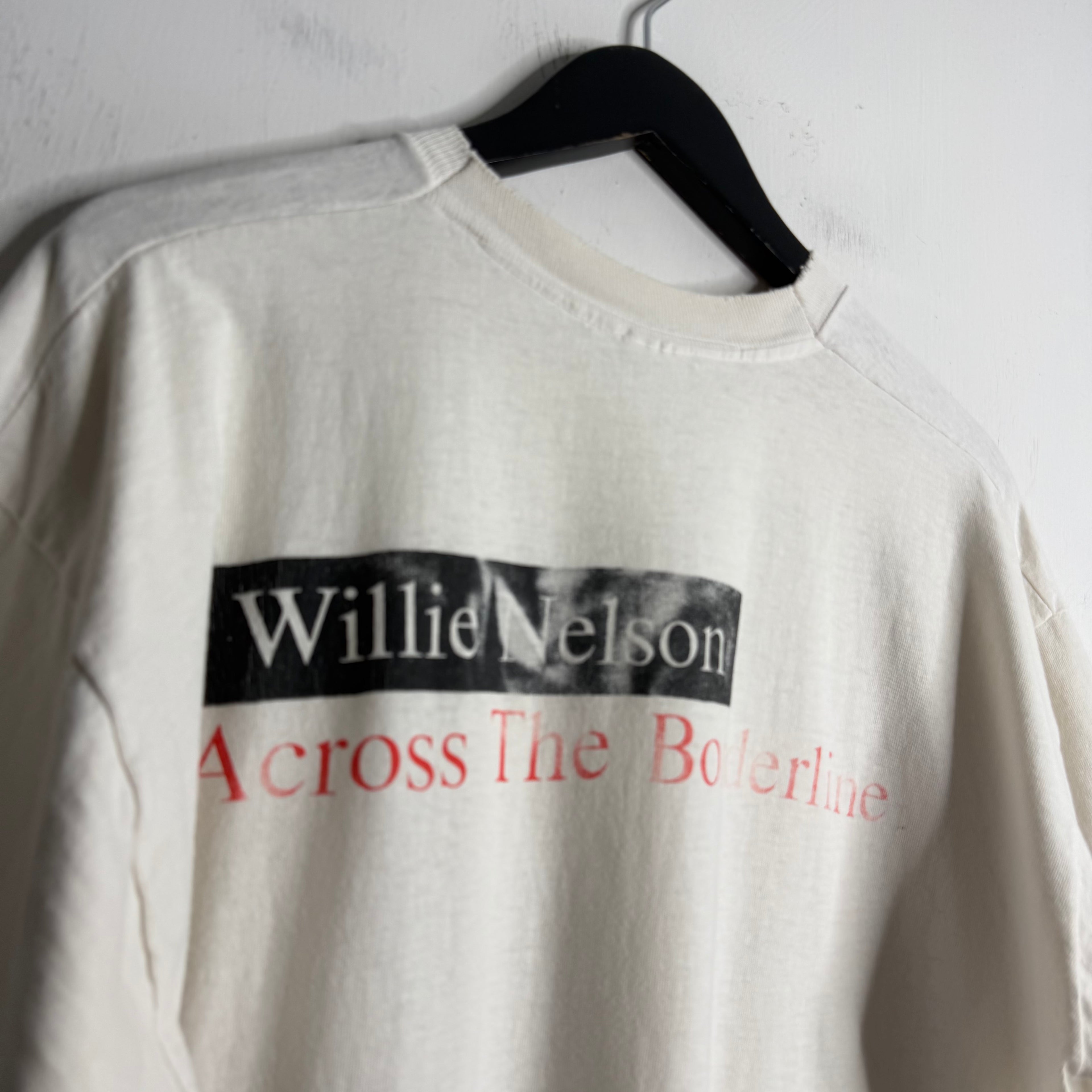 Willie Nelson 'Across The Borderline' - 1993 - XL