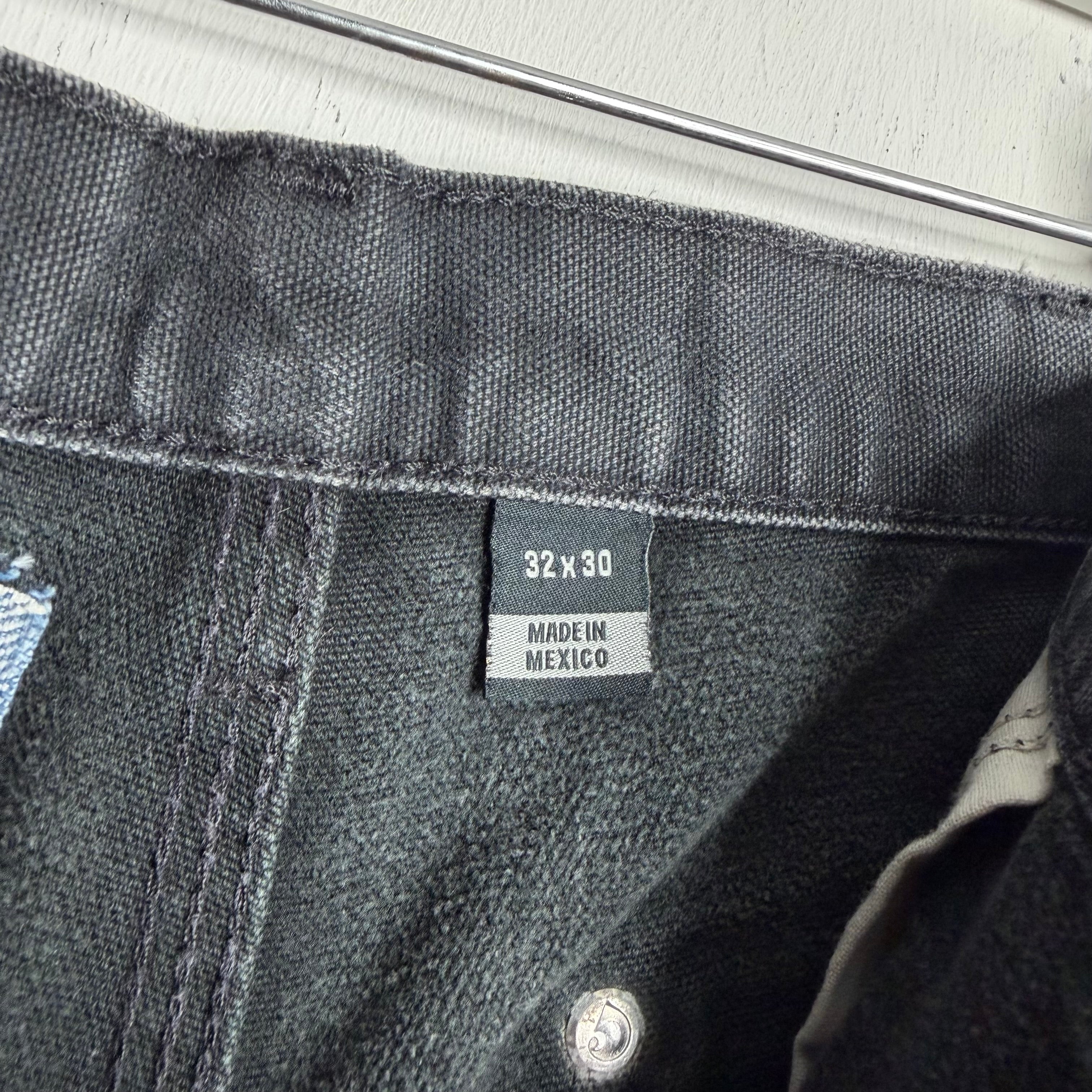 Carhartt Customized Double Knee Shorts - Late 90s - 32