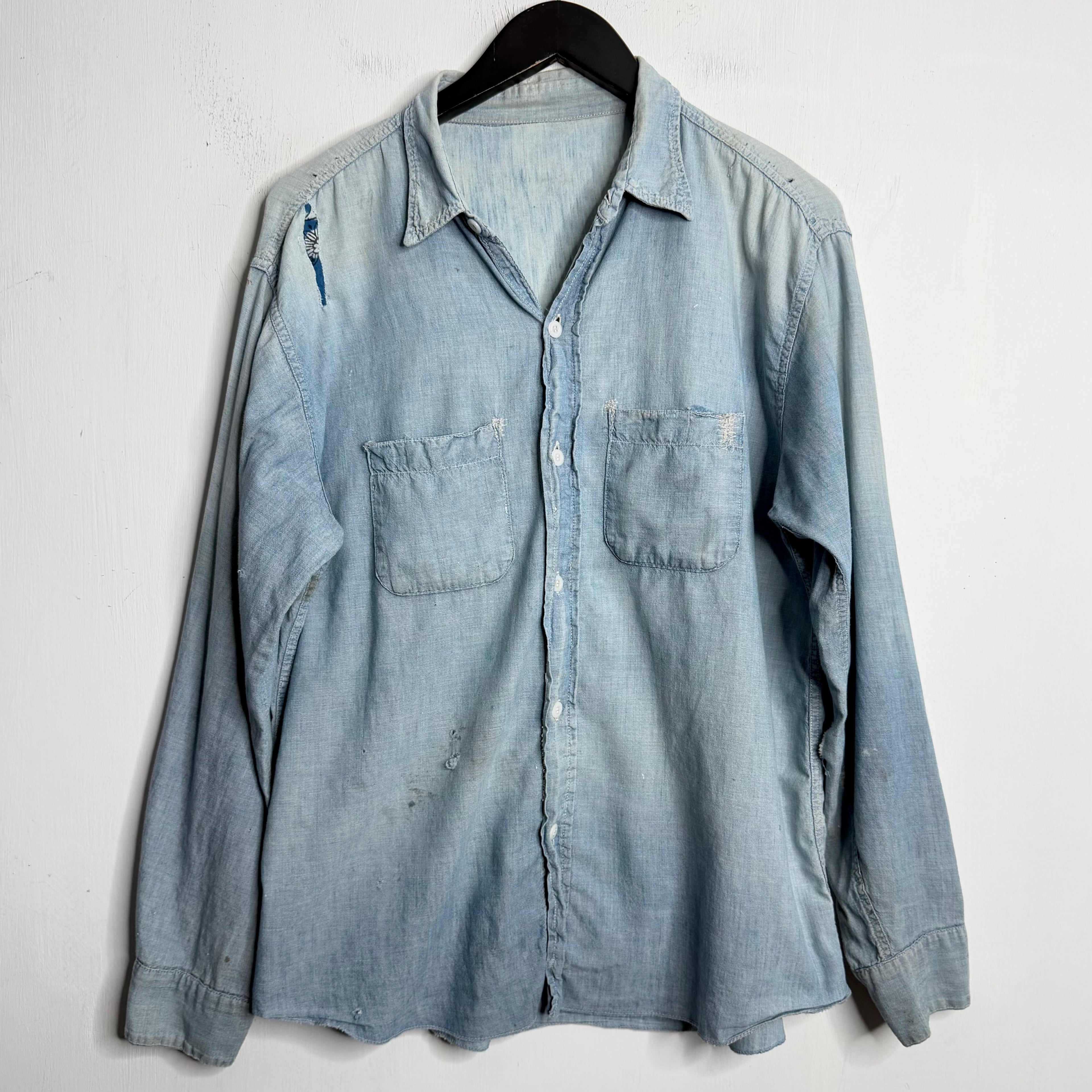 Faded + Repaired Chambray Shirt - 1960s - L